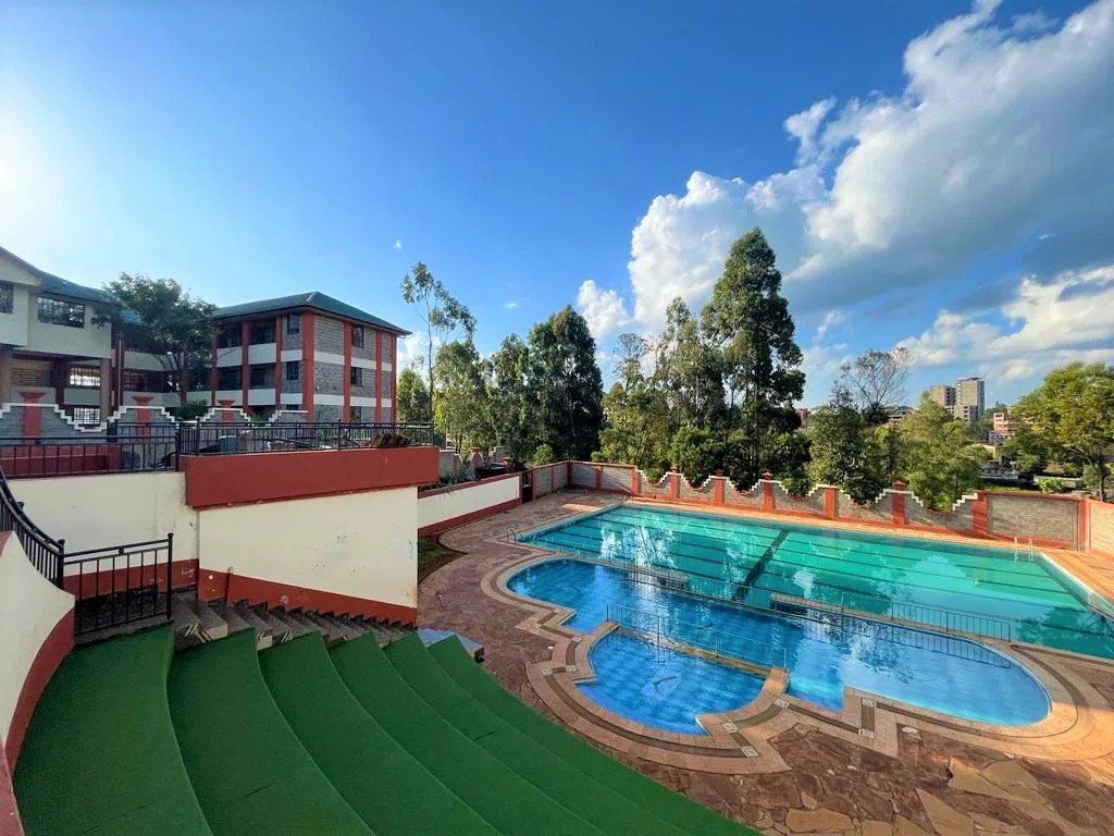 Royal Brains School,Ruaka
